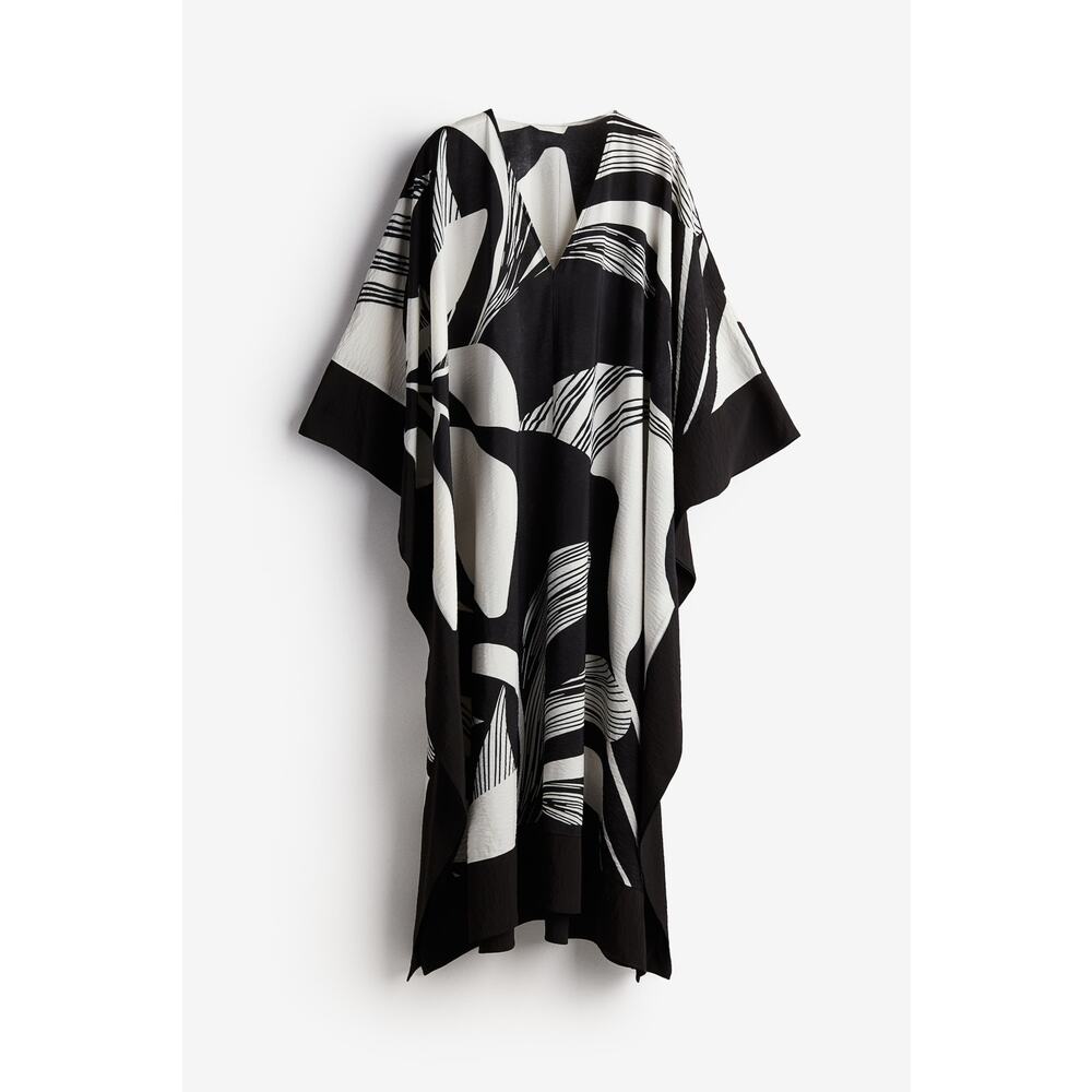 H&M Kaftan Dress V-Neckline 3/4 Sleeves Black White Size XS